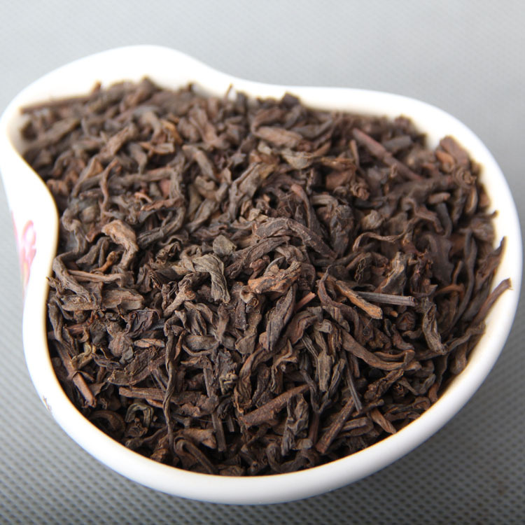 云南普洱茶产业焕发新颜